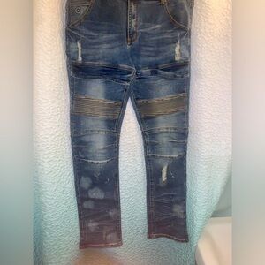 CDMG Brand Fairly New Worn Once 36w